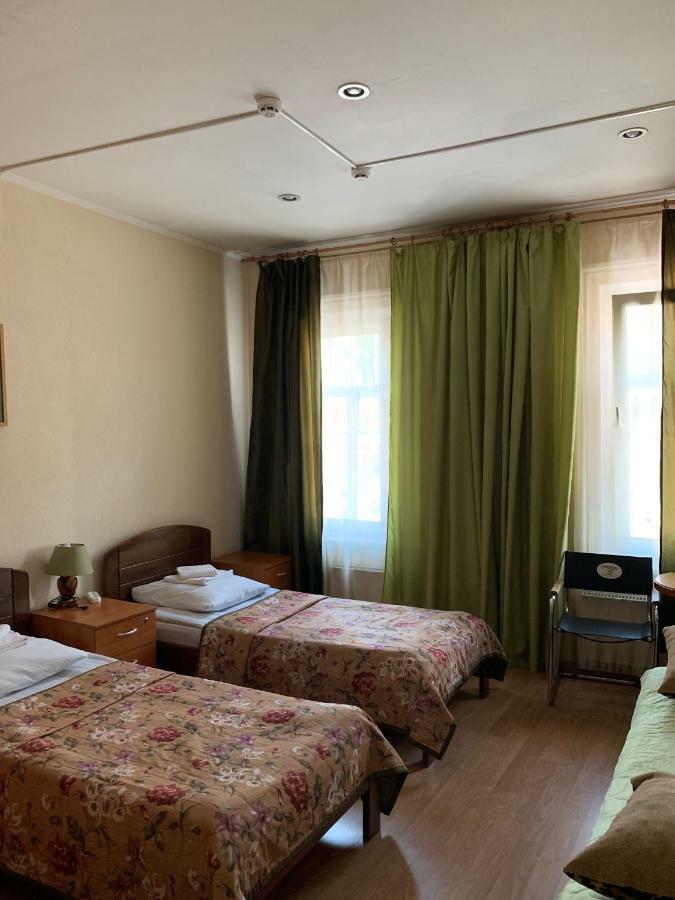 Kassel Inn Ярославъл Екстериор снимка